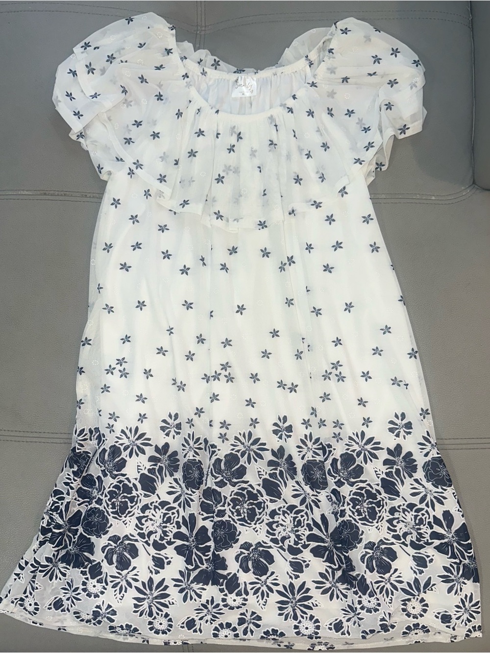 Siren Lily White and Navy Floral Girls' Nightgown